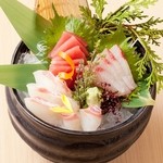 KOUYA - ★池袋店一押しの築地直送の新鮮鮮魚は人気の『生鮪』などこの時期にしか味合う事の出来ない一品です♪