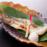 鮮魚の丸一尾焼き　※ご予約にて承ります。
