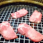 焼肉 勝ちゃん - 