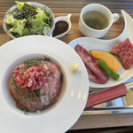 焼肉おしわら 本店 - ローストビーフユッケ丼ランチ 