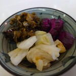Tempura Ya Ebizou - 高菜、白菜の浅漬け、しば漬け