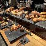 MORETHAN TAPAS LOUNGE - 