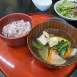 人生感が変わる宿 ここから - お粥と雑穀粥