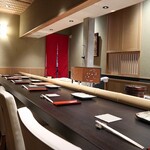 博多 鮨 よこ田 - カウンター8席