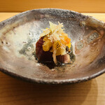 Sushi Ichijirou - ヤイトガツオと柿の酢の物