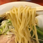 太平楽 - ラーメンの麺