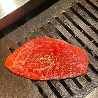 焼肉一七三 向山 - 綺麗でしょ