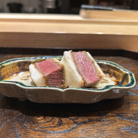 肉割烹 上 - 