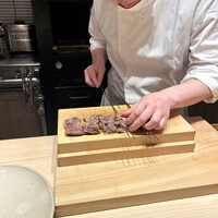 肉割烹 上 - 
