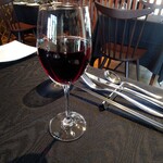 cafe Ondo - グラスワインはブルターニュのピノ・ノワールだそうでグラスワインにしてはレベル高いと思う