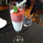 cafe Ondo - デザート　バニラのブラマンジェ