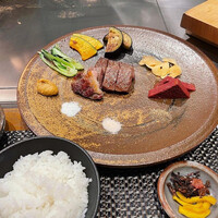 神戸牛ステーキ Ishida. 本店 - 