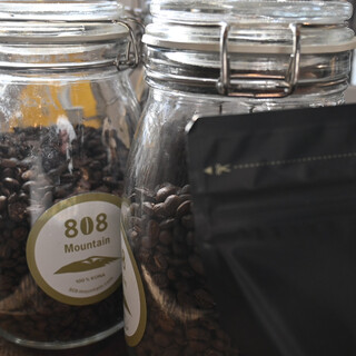 エイト・オー・エイトマウンテン_1