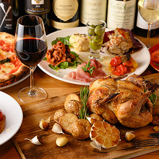 義大利產葡萄酒種類豐富。與料理搭配，盡享休閒的樂趣