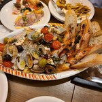 Pizza.肉.ワイン.イルフォルノドーロ - 