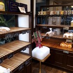 Boulangerie et Cafe Main Mano - 店内