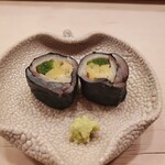 Sushi Iwao - しめ鯖の沢庵まき