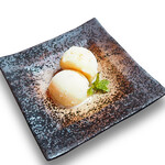 Sorbet (Yuzu or Apple)