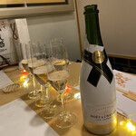 味乃しゅうか - モエ・アイス・アンペリアル　破き方よー！