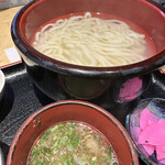 Kamaage Udon Hatsutomi - ■とり天丼定食うどん大盛¥1,080