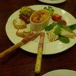 モンドール - 前菜盛り合わせ１０５０円