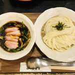 Jikaseimen Shintogetsu - 京鴨と九条ねぎのつけうどん 1400円