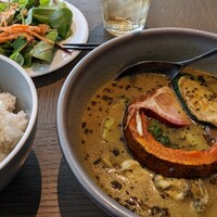 COLONIAL BEACH 横浜ハンマーヘッド - 
