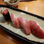 Sushi Izakaya Yataizushi - 「まぐろざんまい寿司4貫」 989円