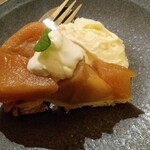 Roots - タルト・タタン