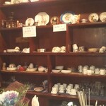 シティーライト - 内観。