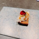 Claro - ピンチョス。フレンチトーストにイカ、とんぶり