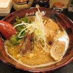 Ramen Raishuu - 海老味噌ラーメン 900円