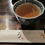 ろ - お茶と割り箸