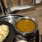 CURRY CURRY - 