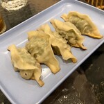 OMA DUMPLING - 料理写真:
