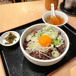 新川大勝軒飯店 - 純レバ丼（卵黄のせ）スープ付き
