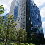 トラットリア ダ ルイジ - 東新宿のイーストサイドスクエア
      
      会社のすぐそばにある商業ビル
      
      スクエアエニックスの本社が入っている。