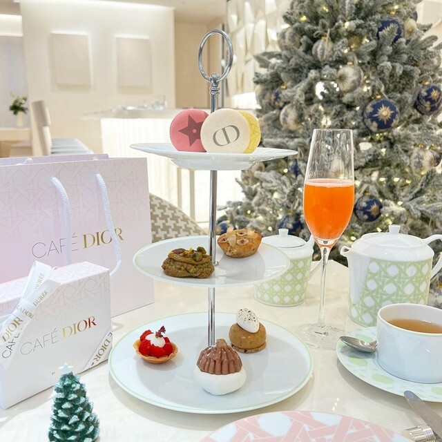 『カフェディオールbyラデュレリニューアルオープン』by ヴィオリーノ : 【閉店】CAFE DIOR by LADUREE - 銀座/カフェ ...
