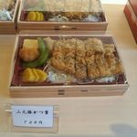 あやめ - 三元豚かつ重（720円）