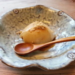 大和 - デザートの桃源餅