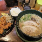 博多とんこつ 天神旗 - 