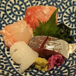 大洗料理つかさ - お造り(まぐろ、あじ、いか、常磐ひらめ）