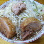 豚親分 - ラーメン中（ニンニクあり）