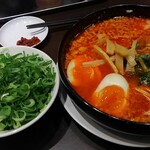 来来亭 - 旨辛麺（3）+TPネギ