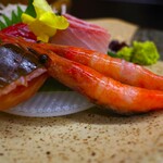 灰屋 - 造り