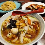 中華料理　阿里山 - 