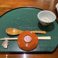 日本料理 幸庵 - 香煎茶。フィンガーボールではありません。