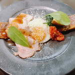 Cafe BelleBonBon - コンプレット(自家製ロースハム、目玉焼、クリエールチーズ)