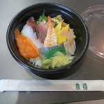 Kyou Taru - 海鮮丼（５００円）