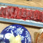 辰寿し - くじら刺身